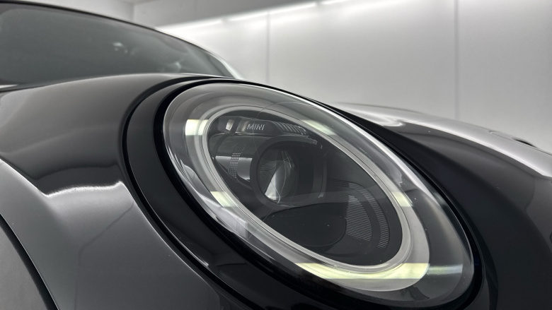 MINI Hatchback 135kW Cooper S Level 2 33kWh 3dr Auto Electric Hatchback